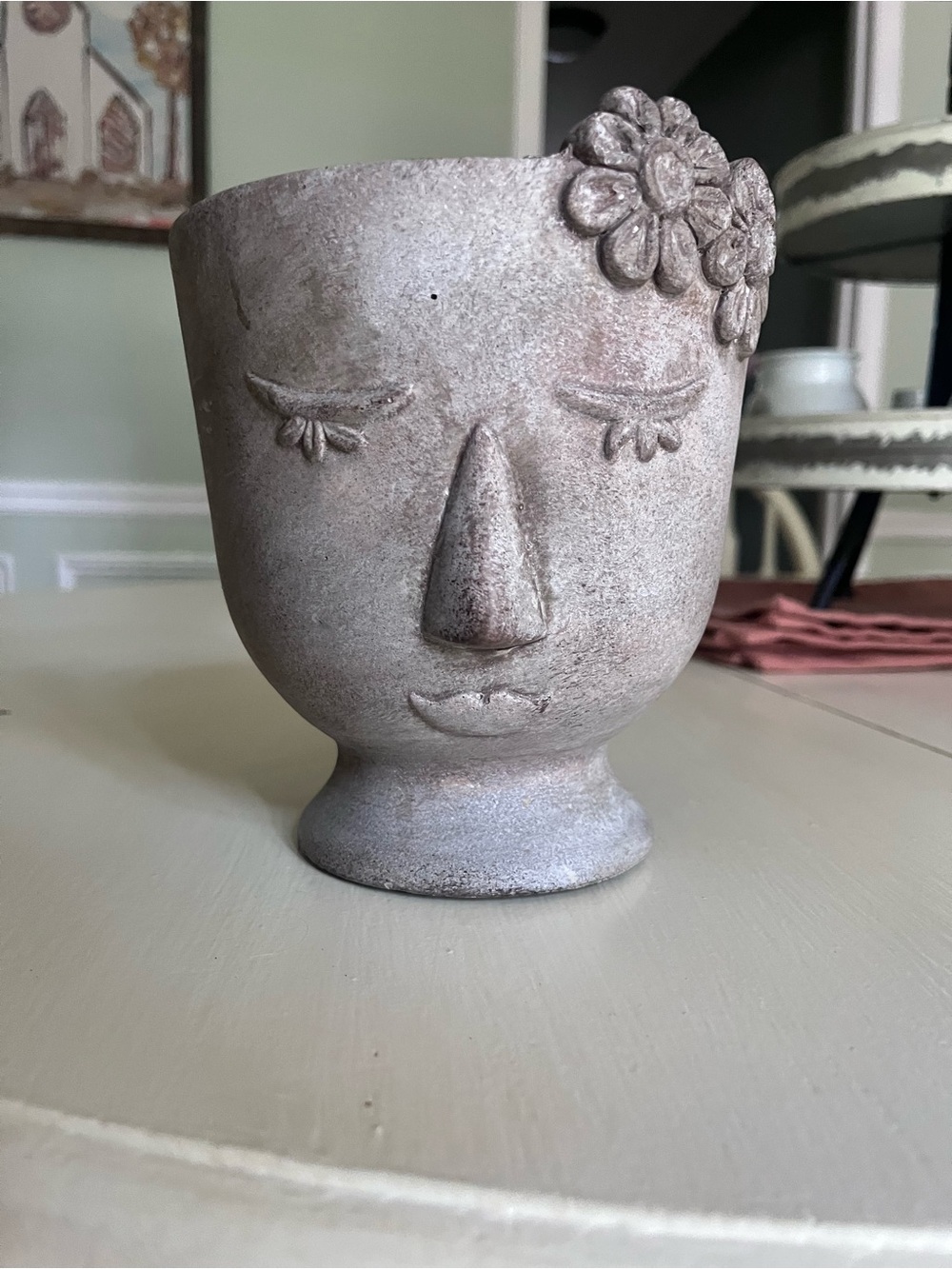 Bungalow Rose Neutral Beige Floral Face Planter